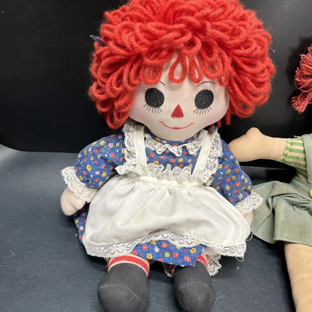 Vintage Rag Dolls Unbranded Lot Of Two Dolls 15” And 17”